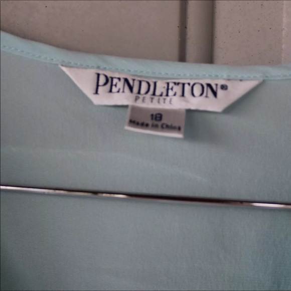 Pendleton top - Picture 2 of 4